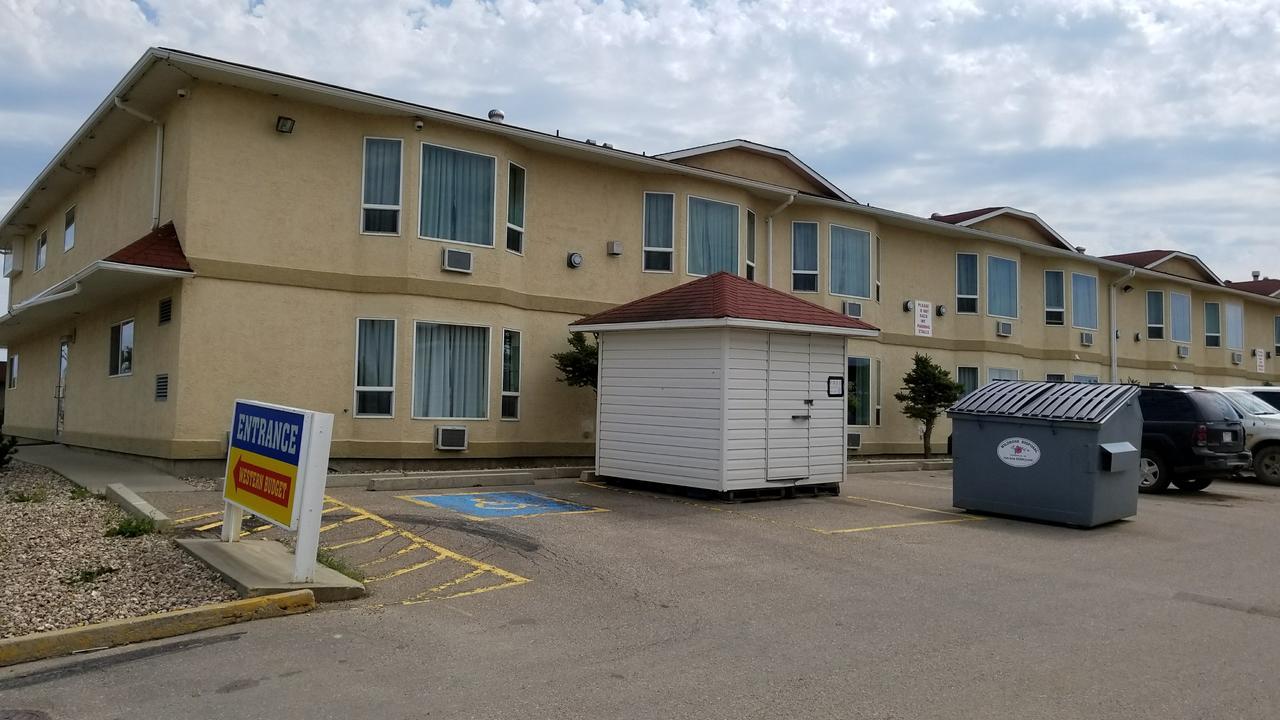 Western Budget Motel Cold Lake 外观 照片